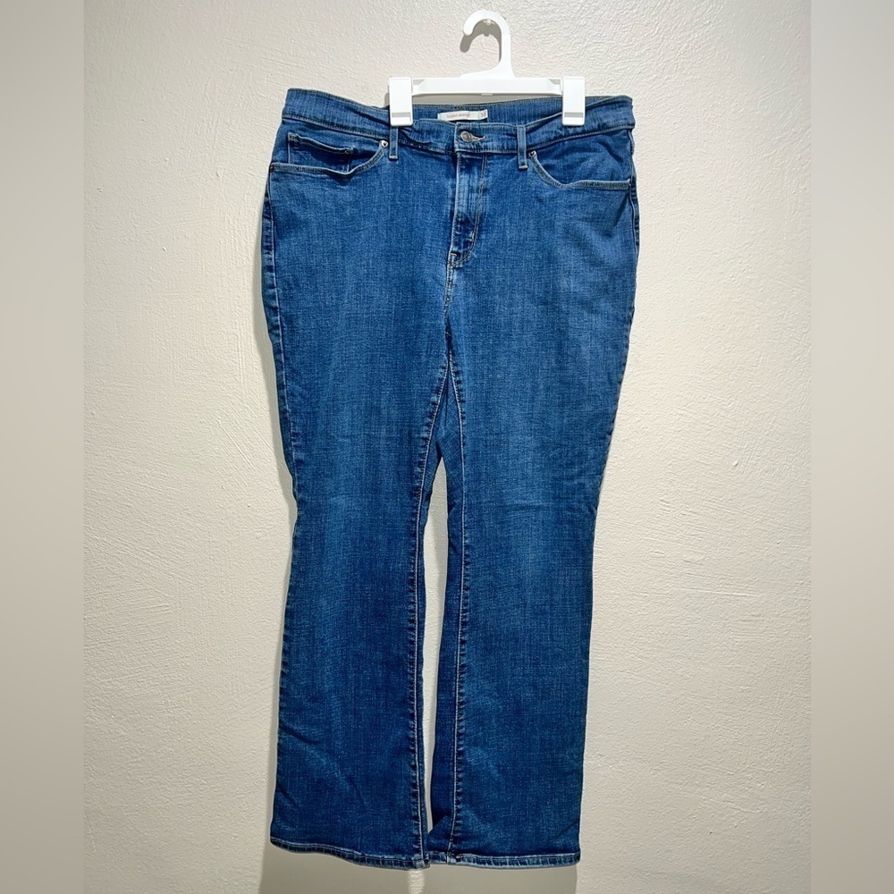 Levi's Classic Bootcut Jeans
